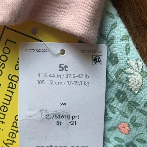 Carter’s Floral Pajamas Onesie 5T - Picture 5 of 7